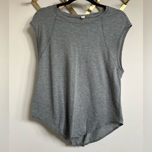 Lululemon Athletica Women's Gray Muscle Tank Top, Size 6